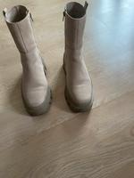 Damenboots, echt Leder, beige, Gr. 40 sehr gut erhalten Wandsbek - Hamburg Poppenbüttel Vorschau