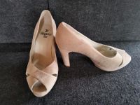 Elégance Paris Damen High Heels Wildleder Creme 9 cm Absatzhöhe Bayern - Garmisch-Partenkirchen Vorschau