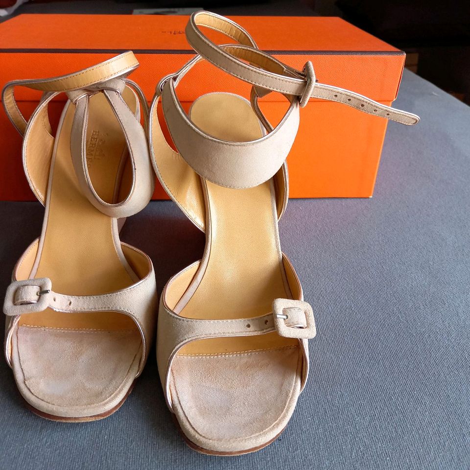 Hermes Hermès Neu wertig Sandalen Wedges Wildleder 38 in Köln