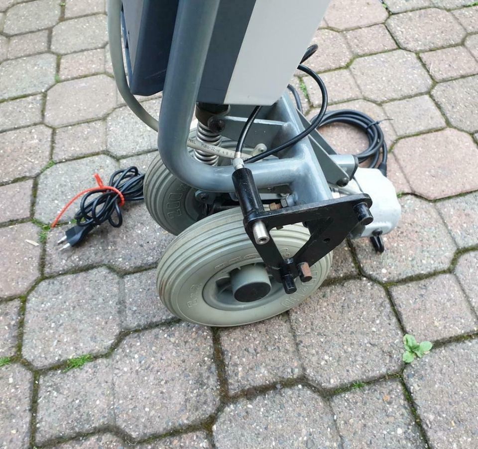 SAMSON POWER DRIVE TZORA ELEKTRISCHE BREMS SCHIEBEHILFE ROLLSTUHL in Herten