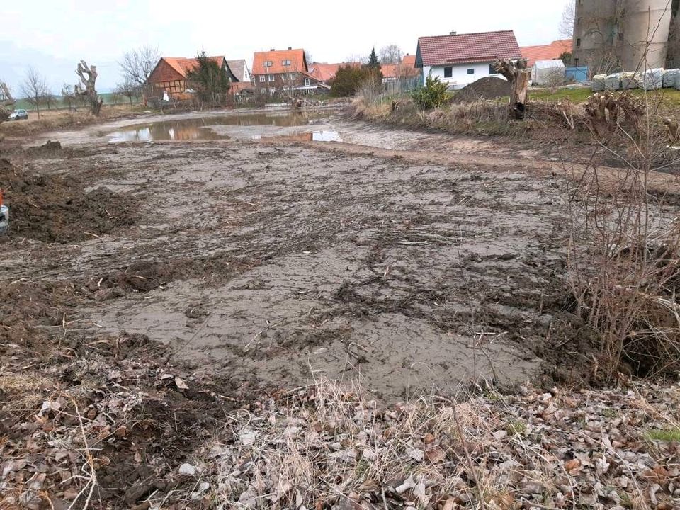 Baggerfahrer in Wasserleben