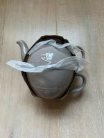 Teekanne mit Tasse, von Depot Schleswig-Holstein - Schafstedt Vorschau