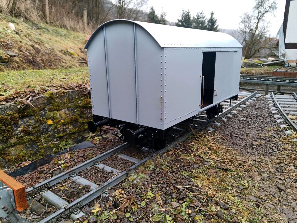 Güterwagen Tonnendach für Gartenbahn 5 Zoll in Schwarzmühle