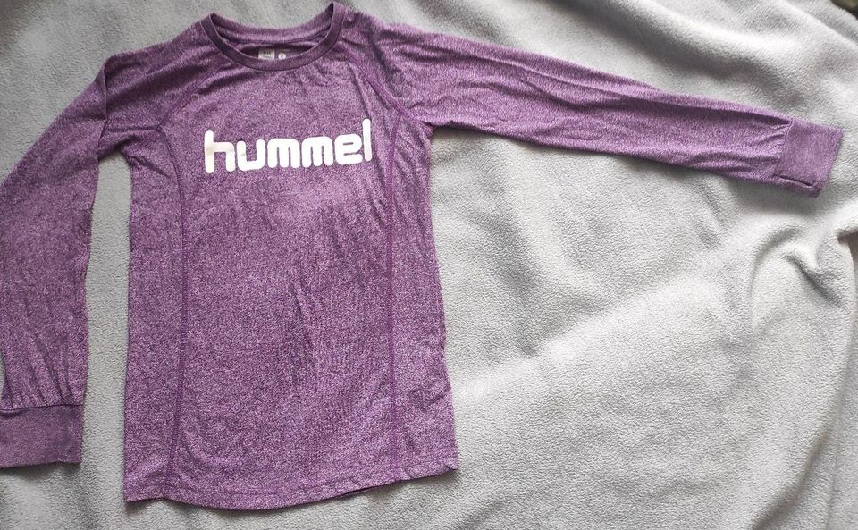 Langarmshirt Hummel 140 in Troisdorf