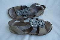 Ara Damen Sommer Sandalen Gr. 37 Leder mit Luftpolster Nordrhein-Westfalen - Hamm Vorschau