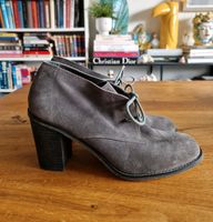 Grau schuhe Stiefel Größe 40 Leder Neu heels Bayern - Rosenheim Vorschau