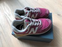 New Balance Turnschuhe Sneaker Gr 33 München - Au-Haidhausen Vorschau