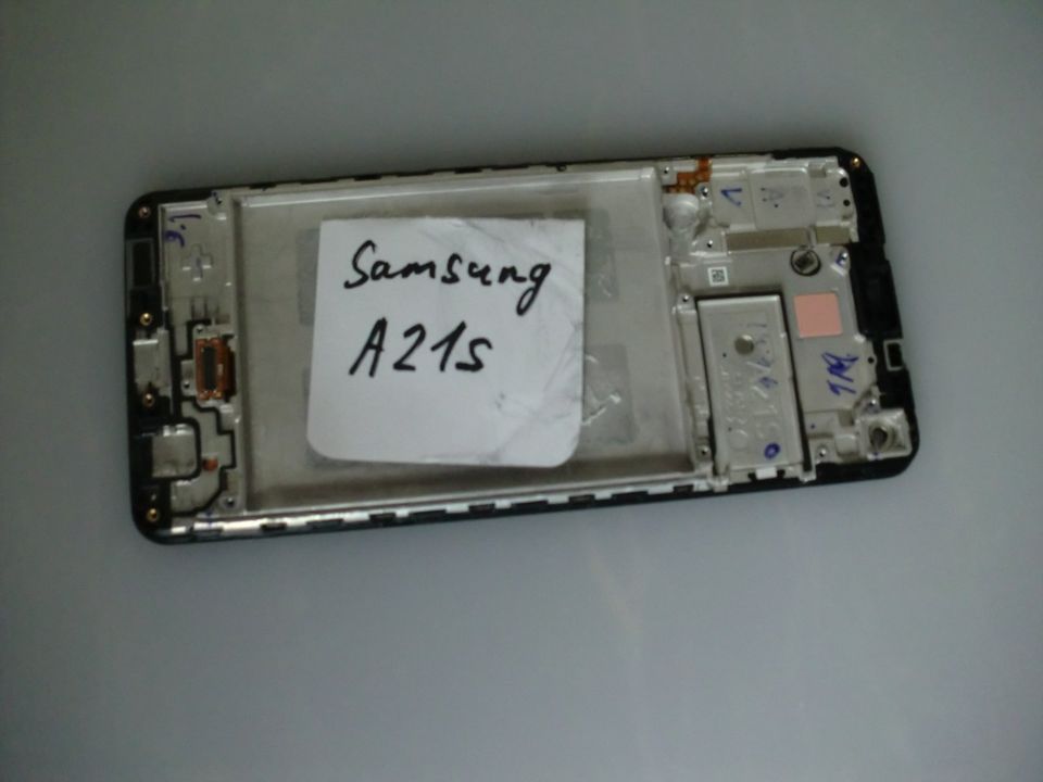 Samsung Galaxy A21s LCD Display Touchscreen in Mannheim