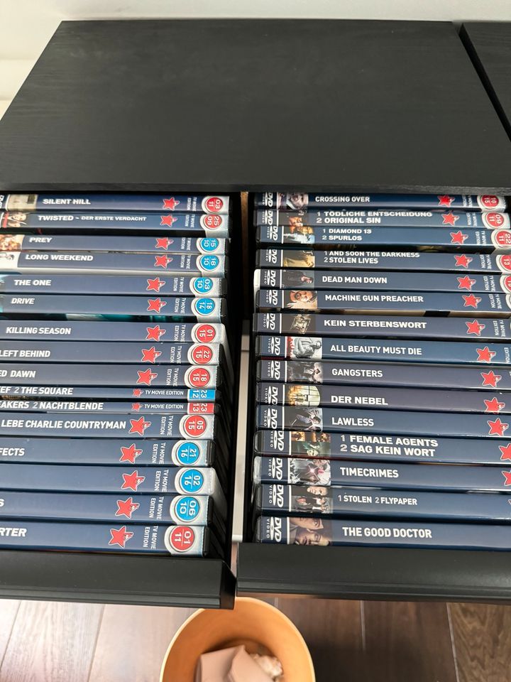 3 DVD Aufbewahrungsboxen für 90 DVDs in Paderborn