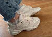 Nike Schuhe Größe 38 Niedersachsen - Nordhorn Vorschau