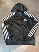 Adidas Trainingsjacke Sportjacke Größe 36 Rheinland-Pfalz - Ludwigshafen Vorschau