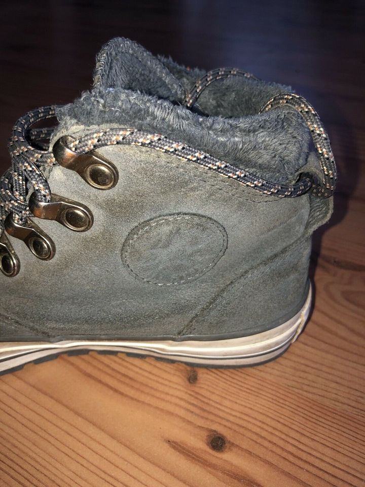 Converse -Boots - Stiefellette- leicht gefüttert Gr. 35 in Bornhöved
