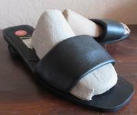 Pantolette/Sandale Zara,flach,schwarz Gr. 41 Berlin - Köpenick Vorschau