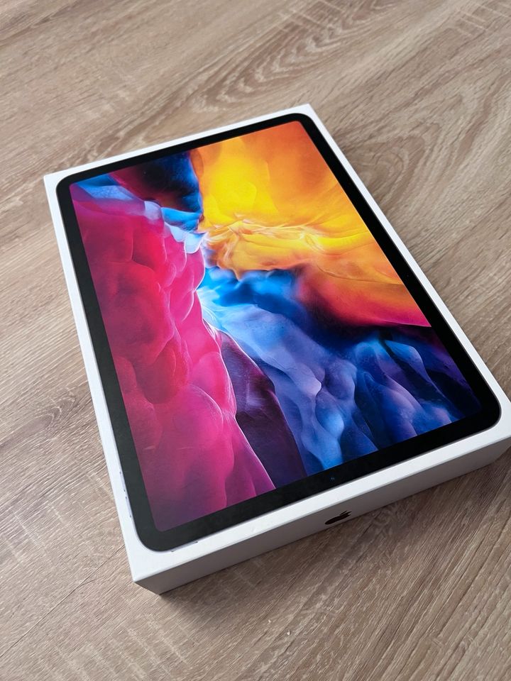 ✳️ SET Apple IPad Pro 11“ 2020/512GB/WiFi Cellular/A2230 +Logi in Ravensburg