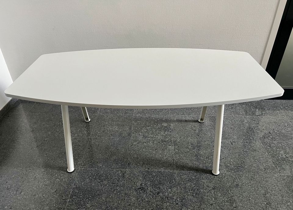 Schreibtisch Konferenztisch Tisch Esstisch Anlieferung möglich p1 in Stahnsdorf