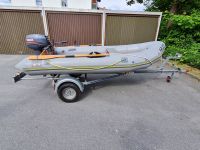 Avon Hypalon Schlauchboot mit 15 PS Yamaha Motor und Anhänger Kr. Passau - Passau Vorschau