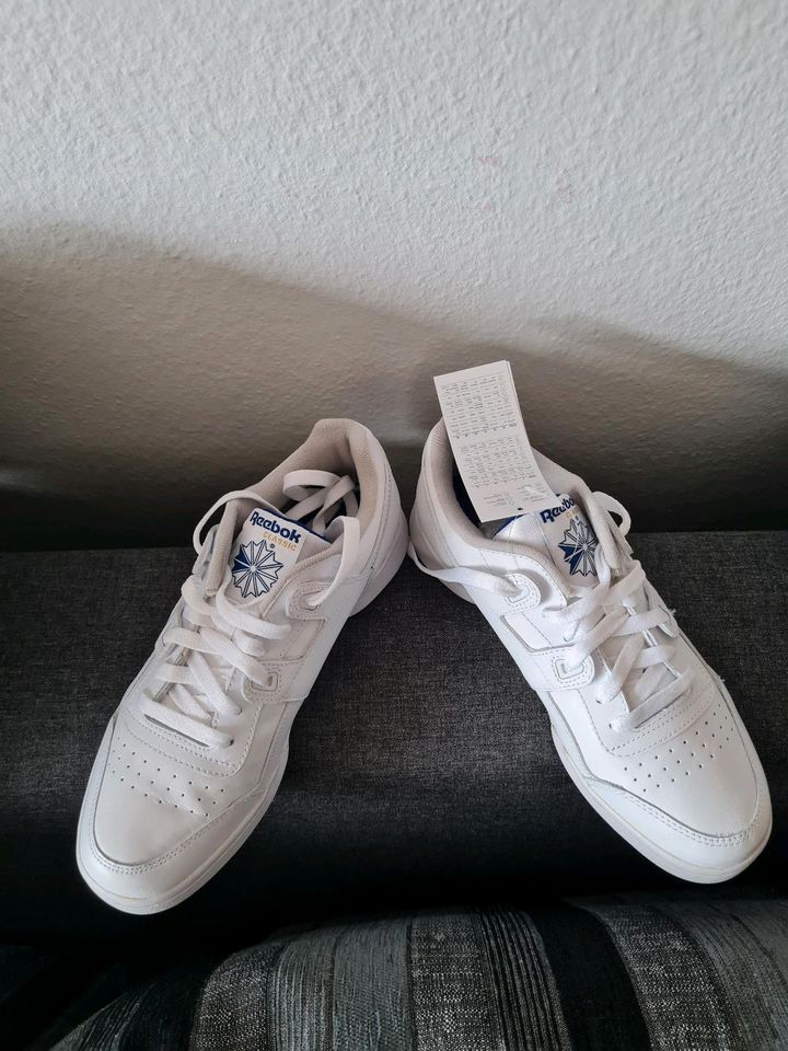 Reebok Sneaker weiss Gr. 39 in Darmstadt