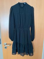 Neu! Schönes Kleid mit Punkten Gr.36 Köln - Porz Vorschau