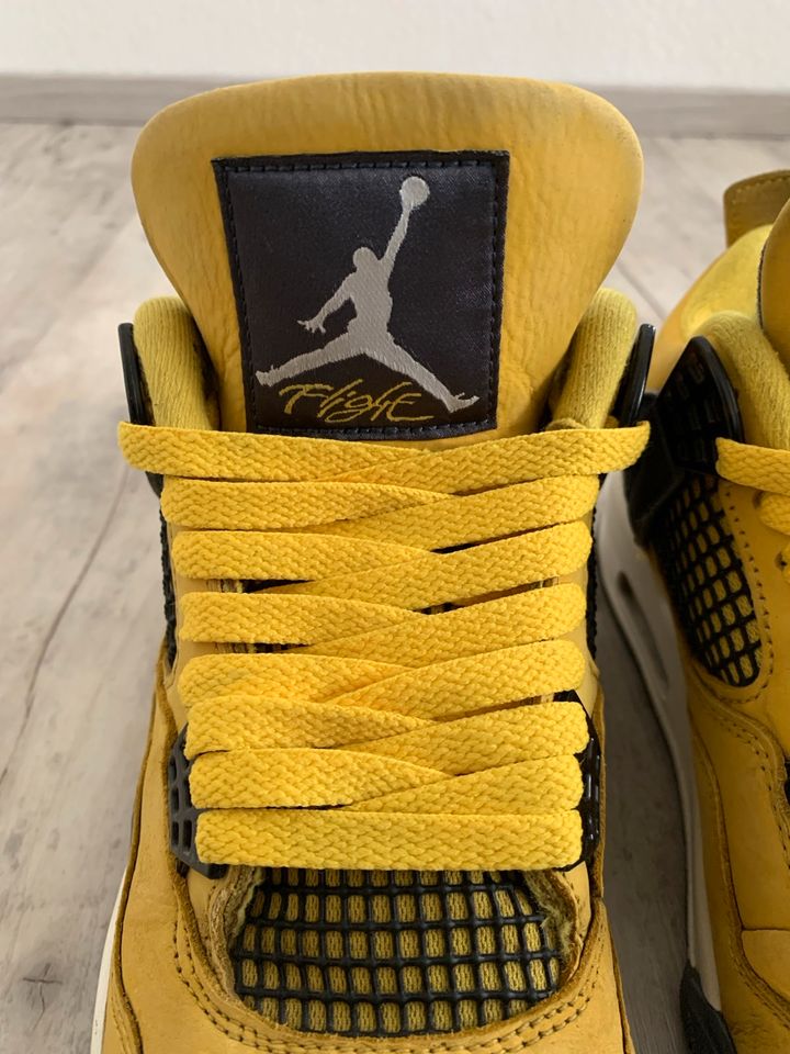 Nike Air Jordan 4 Retro Lightning 41 in Ehningen