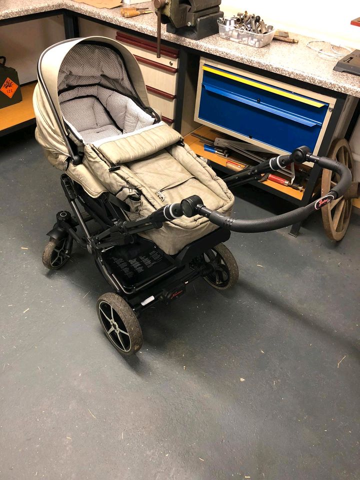 Kinderwagen Buggy Marke Hartan in Bördeland