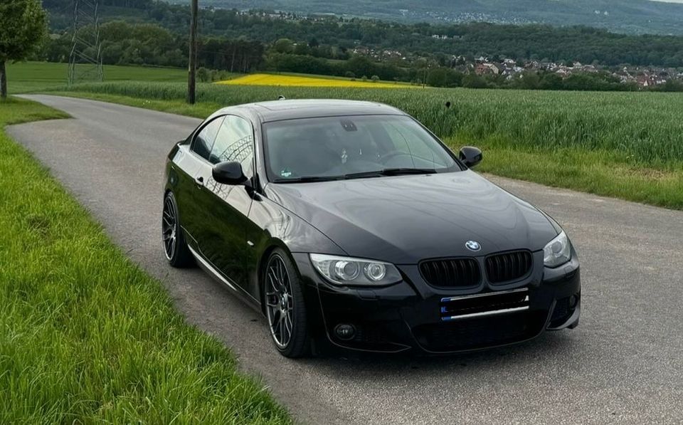 BMW 335i M Paket in Fuldabrück