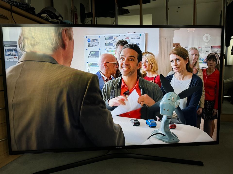 Samsung Ultra HD-TV der Spitzenklasse UE 50 KU 6079 UXZG, wie neu in Berlin
