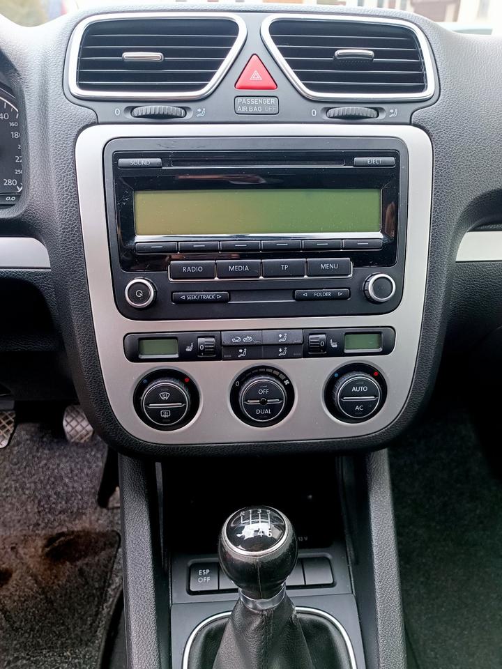 VW Scirocco⭐️TÜV⭐️ 160PS Sport Black Edition Klima SHZ PDC BC in Erbach