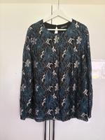 Janina Shirt Blumen Gr. 48 Niedersachsen - Geestland Vorschau