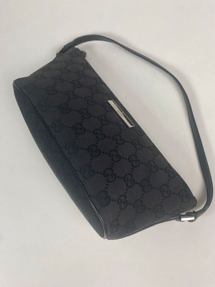 Gucci Pochette in Pforzheim