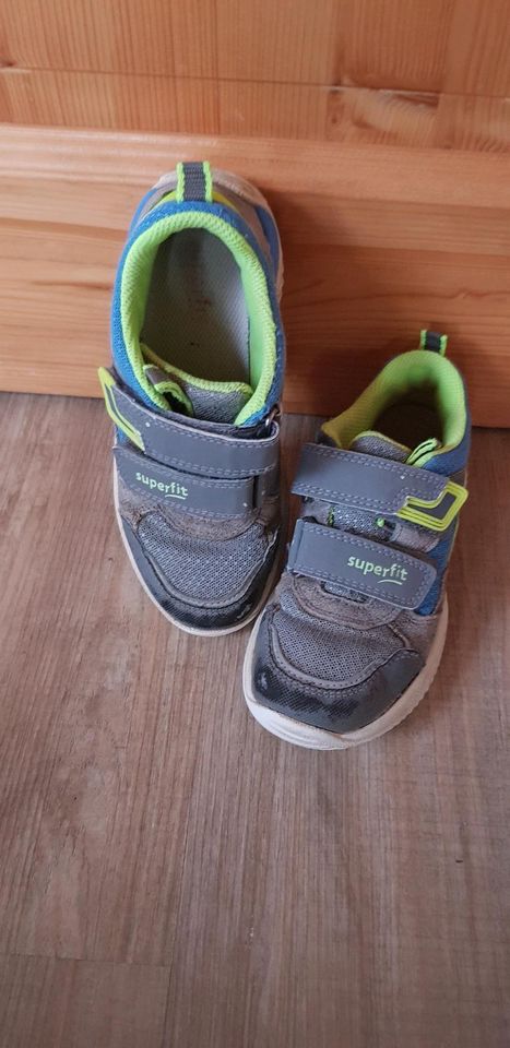 Superfit Sneaker gr 29 in Rot an der Rot