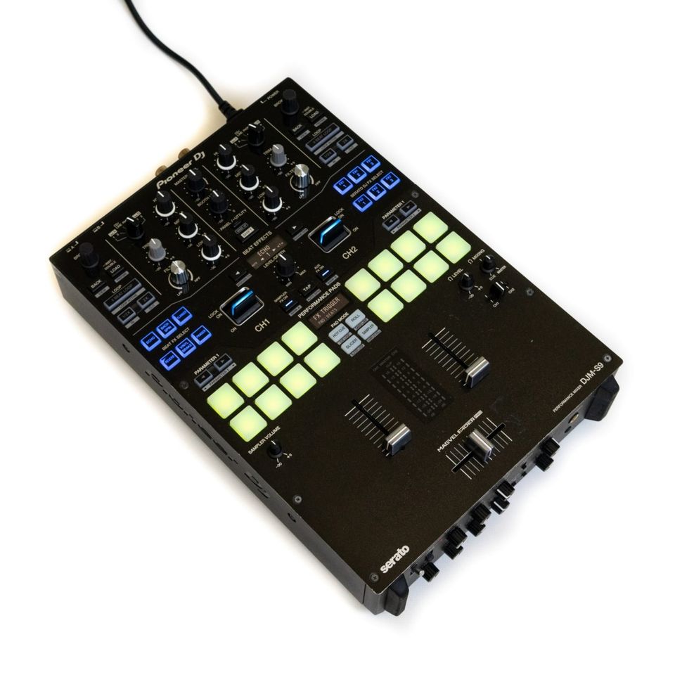Pioneer DJ DJM S9 in Köln