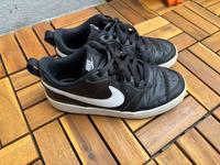 Nike Court 39 Schuhe Sneaker Turnschuhe Sportschuhe Nordrhein-Westfalen - Mettmann Vorschau