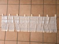 Beige Creme Farbene Gardine zu verschenken 140x40cm Nordrhein-Westfalen - Oberhausen Vorschau