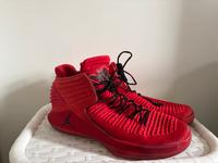 NIKE AIR JORDAN XXXII ROSSO CORSA Dresden - Äußere Neustadt Vorschau