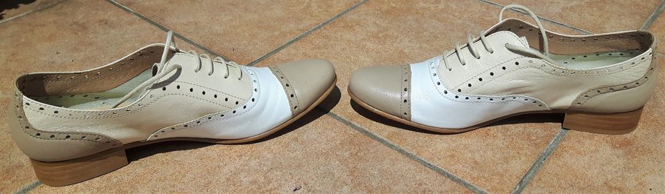 Schnürschuhe Leder Budapester Damen Weiß Beige Pinto di Blu Gr 40 in Leimen