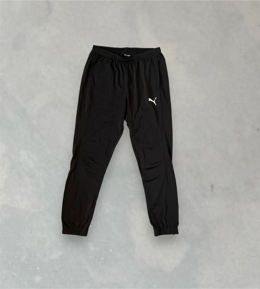 Puma Jogginghose / Trackpants schwarz weiß Gr L baggy retro in Krefeld