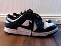 Nike Sneaker 'Panda Dunk Low' Größe 38,5 Nordrhein-Westfalen - Extertal Vorschau