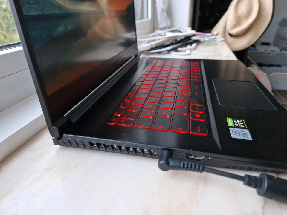 MSI Gaming Laptop gf65 thin 10e i710750H Rtx 3060 (75w) 16gb ram in Wadersloh
