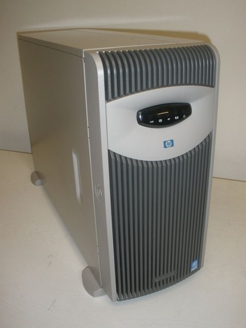 HP Proliant ML350 G3 Server Tower Xeon 2.80GHz SCSI DVD ohne OS in Villingen-Schwenningen