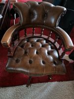 Englischer Captain's Chair Chesterfield Braun in Leder Brandenburg - Velten Vorschau