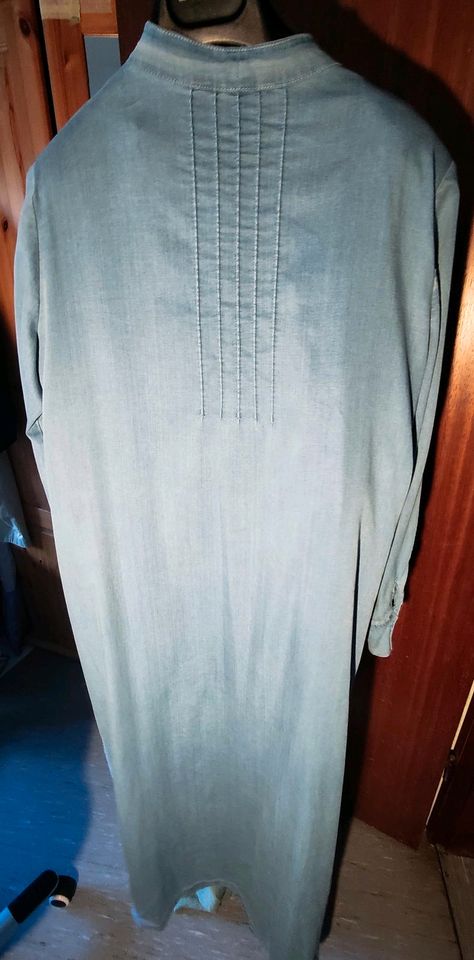 Abaya/Kleid hellblau Größe 44 Neu mit Etikett und ungetragen in Sindelfingen