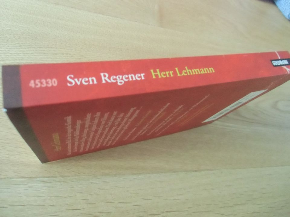 HERR LEHMANN - TB Roman Sven Regener - Spiegel Bestseller in Hückeswagen