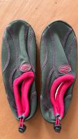 Badeschuhe in schwarz/pink, Größe 34/35 Baden-Württemberg - Filderstadt Vorschau