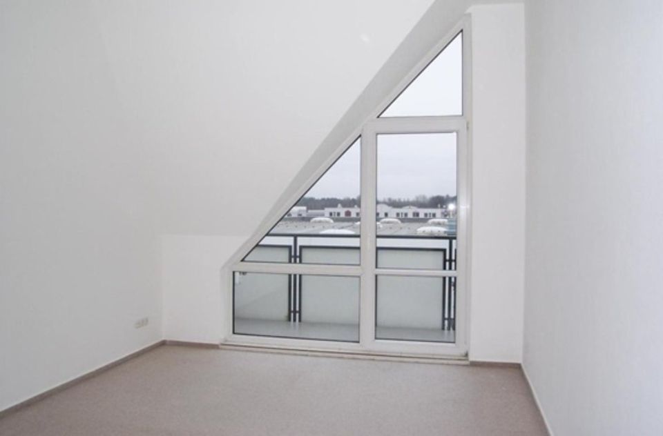 2 Raum Wohnung in 16224  Finowfurt 64,45 m² mit Balkon/ Stellpl. in Schorfheide