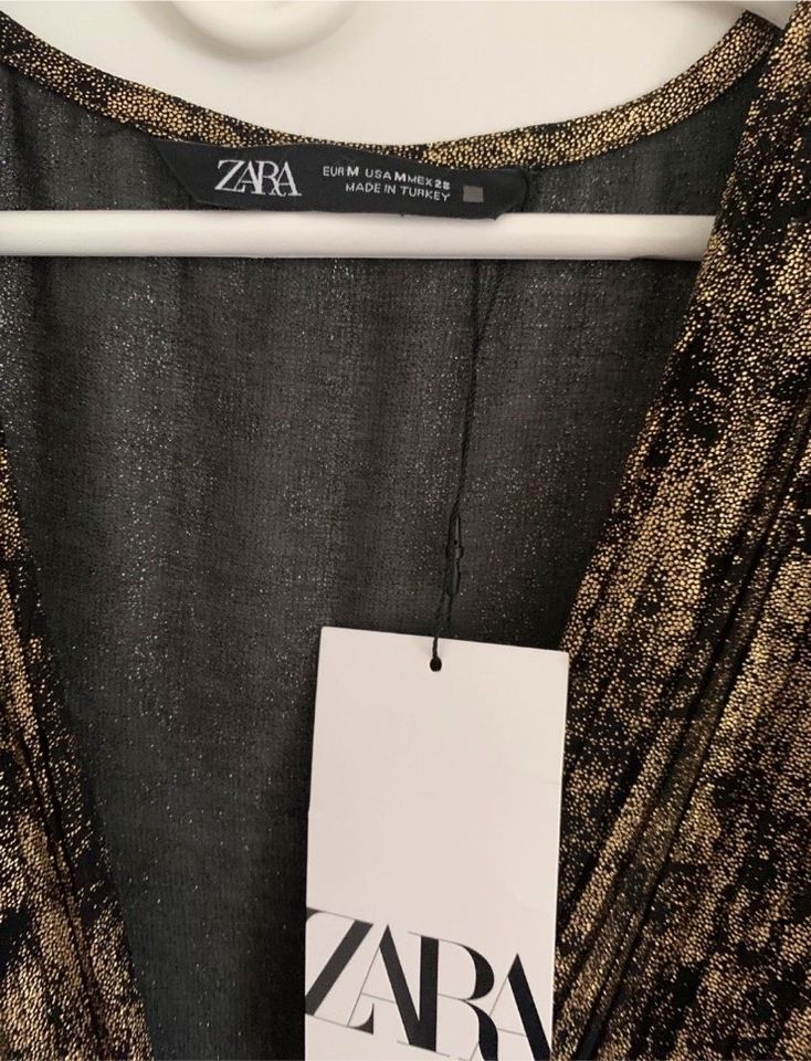 Zara Kleid Minikleid Größe M Gold neu in Hannover