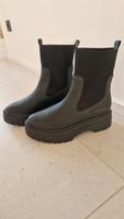 Neu! Tommy Hilfiger Gummistiefel, Größe 39 Sachsen - Rochlitz Vorschau