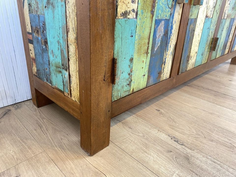 Boatwood by WMK # Farbenfrohes und detailreiches Sideboard (180cm), ein aus altem Bootsholz handgefertigtes Unikat aus massivem Teakholz # Kommode Schrank Anrichte TV-Board Wäschekommode Bootsmöbel in Berlin