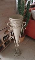 Amphore Blumenstander Metall.. creme Shabby 83 x 18 Nordrhein-Westfalen - Lüdenscheid Vorschau