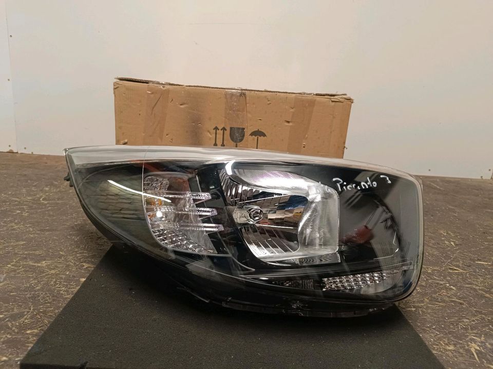 Kia Picanto 3 Halogen Scheinwerfer 92102G6000 RH in Recklinghausen