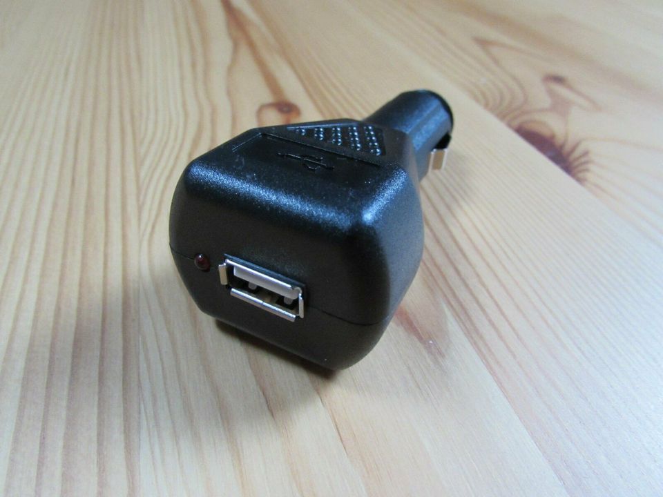 USB Adapter Zigarettenanzünder Auto Ladegerät Weihnachtsgeschenk